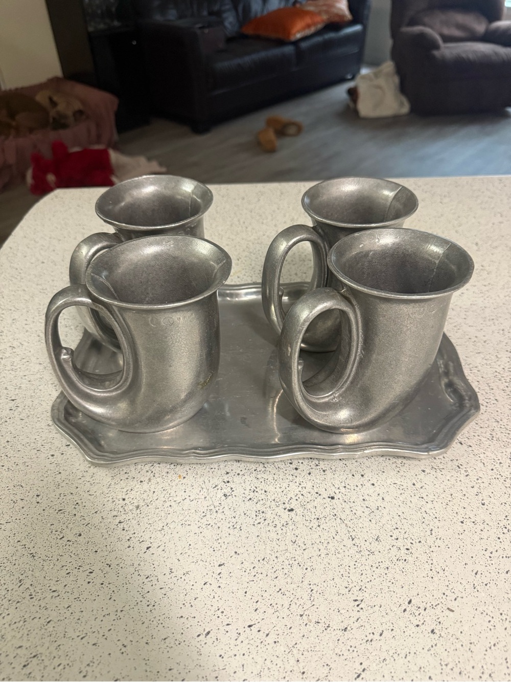 Wilton 4  12 Oz. Pewter French Horn Noggin Beer Stein Mugs With Tray